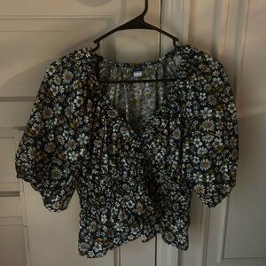Old Navy Floral Blouse with Puff Sleeves